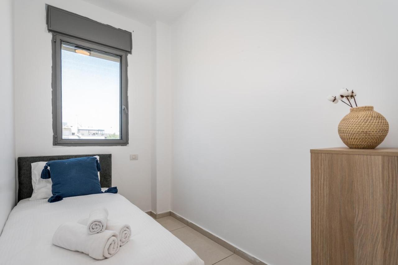 Superb 1,5 Bdr W Balcony Close To The Beach Tel Aviv Exterior foto